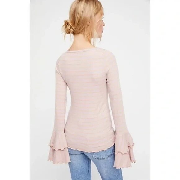 We the Free People Women’s Top Size L Lavender Peach Striped Ruffled Bell Sleeve - Picture 2 of 12